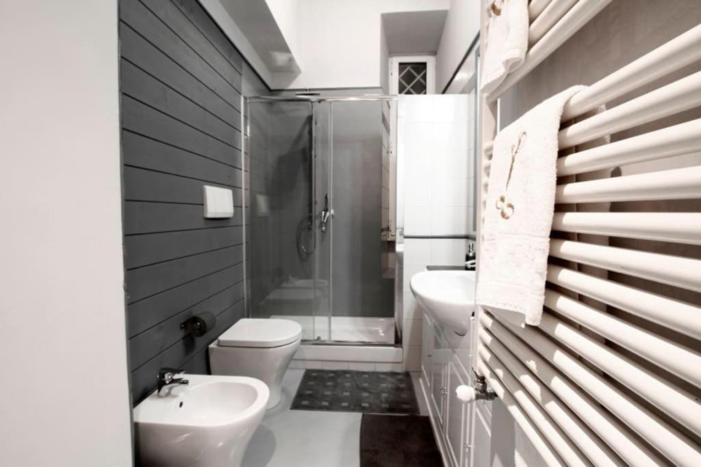 Appartement Properzio Lux, Fusione Di Eleganza E Prestigio Rome