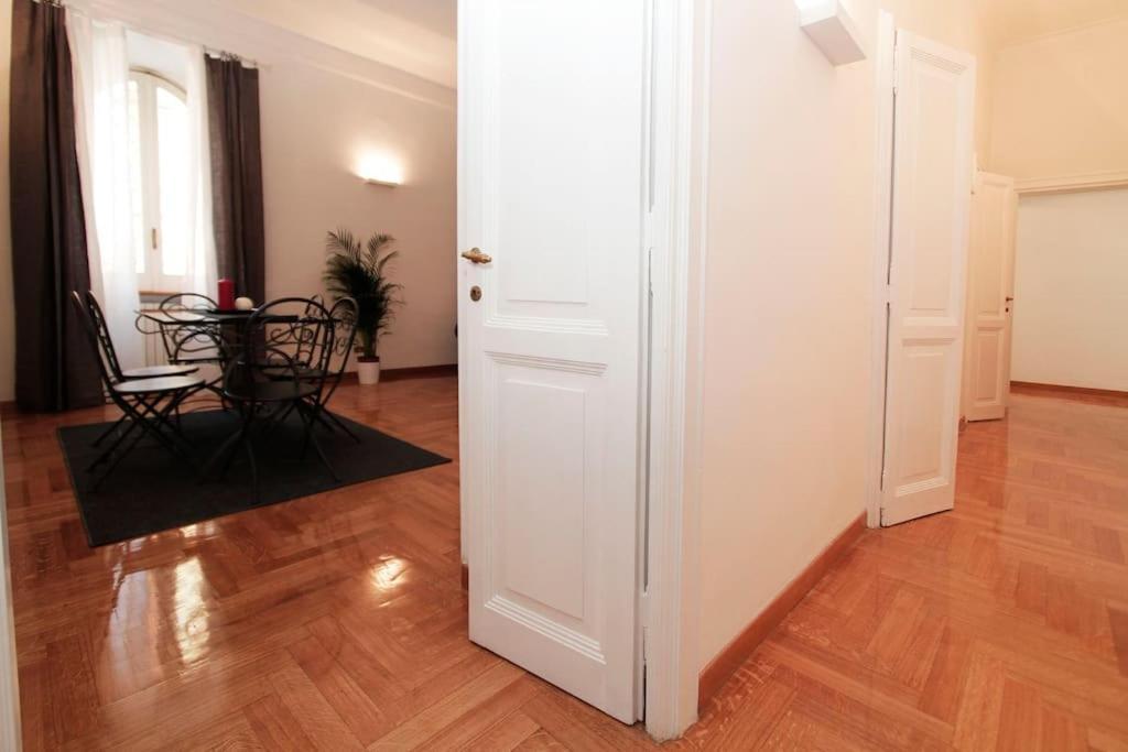 Properzio Lux, Fusione Di Eleganza E Prestigio Appartement Rome